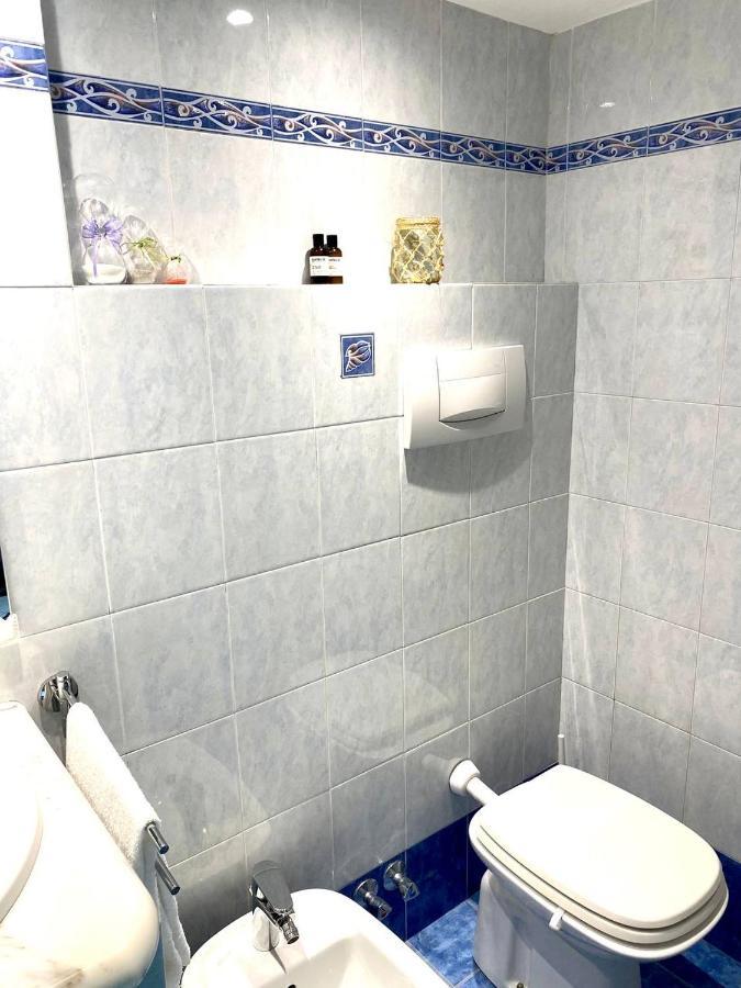 Appartamento Ringhiera House Tertulliano - Free Street Parking Nearby Milano Esterno foto