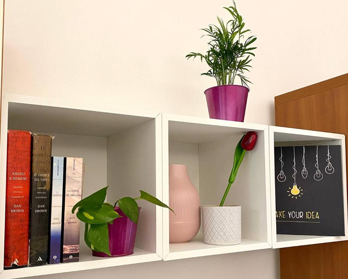 Appartamento Ringhiera House Tertulliano - Free Street Parking Nearby Milano Esterno foto