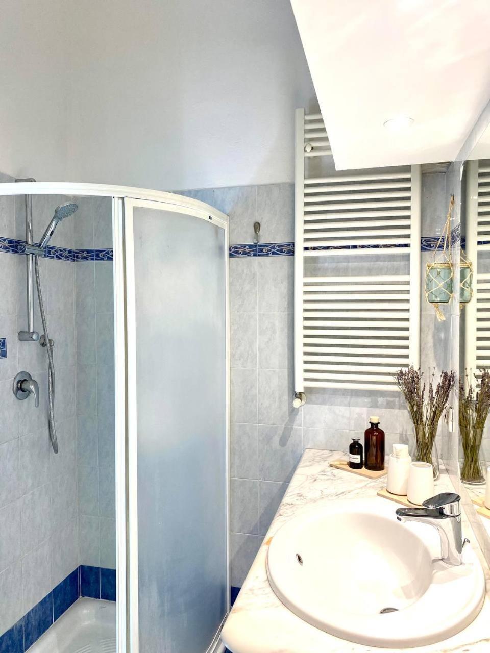 Appartamento Ringhiera House Tertulliano - Free Street Parking Nearby Milano Esterno foto